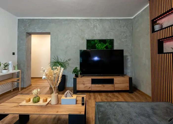 Luxury With Wifi And Netflix Ostrava-jih Apartment *